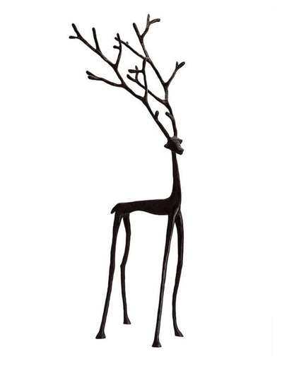 Cyralynne - Festive Reindeer Table Decor