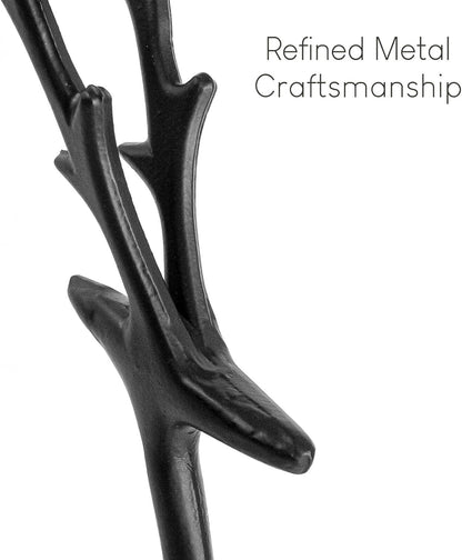 Cyralynne - Festive Reindeer Table Decor