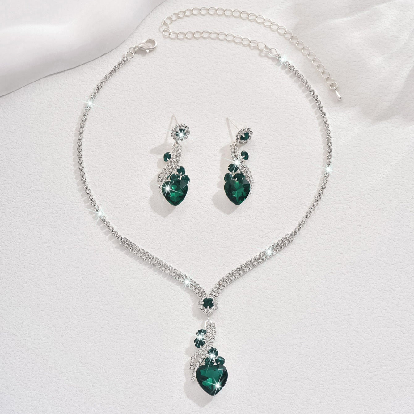 Avriel - Crystal Jewelry Set