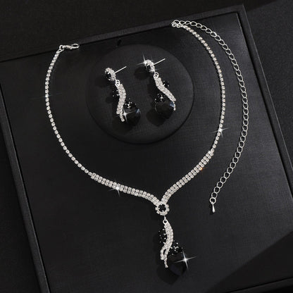 Avriel - Crystal Jewelry Set
