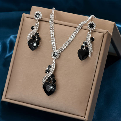 Avriel - Crystal Jewelry Set