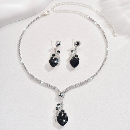 Avriel - Crystal Jewelry Set