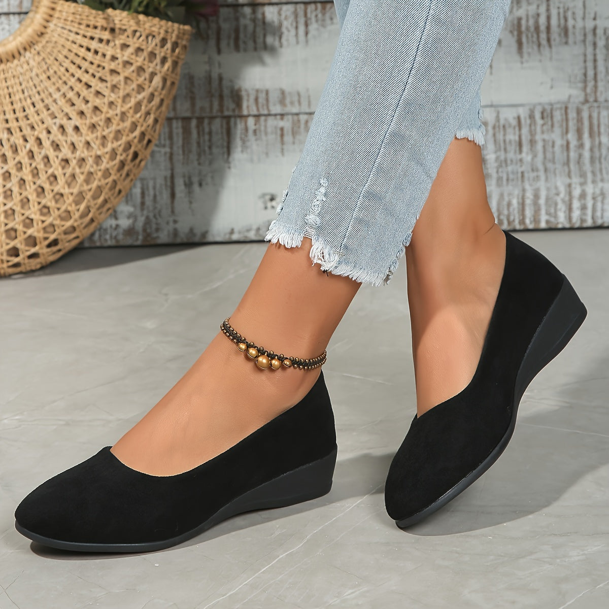 Abrynn - Stylish Casual Shoes